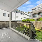 Rent 5 bedroom house in Greystanes