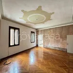 Rent 7 bedroom apartment of 178 m² in Venezia