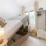 Rent a room of 80 m² in barcelona