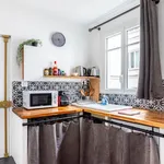 Appartement de 215 m² avec 1 chambre(s) en location à Paris