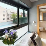 Rent 3 bedroom apartment of 85 m² in barcelona