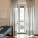 Rent 2 bedroom apartment of 55 m² in Milan