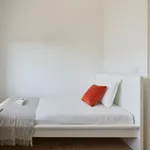 Rent 7 bedroom apartment in Lisbon