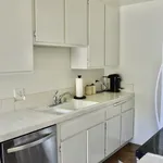 Rent 2 bedroom apartment in Hancock Park