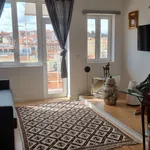 Rent 2 bedroom apartment of 120 m² in Lisbon