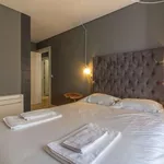 Rent 2 bedroom apartment of 65 m² in lisbon