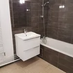 Appartement de 59 m² avec 3 chambre(s) en location à Saint-Max