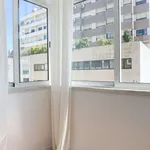 Rent a room in lisbon