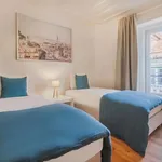 Rent 3 bedroom apartment of 65 m² in Lisbon