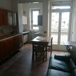 Rent 4 bedroom apartment of 98 m² in Turin