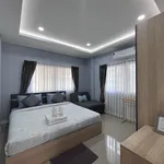 Rent 4 bedroom house of 192 m² in Bang Lamung