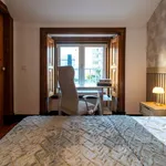 Rent a room of 150 m² in Lisboa