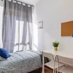 Rent 5 bedroom apartment in Valencia