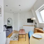 Rent 1 bedroom apartment of 18 m² in Paris