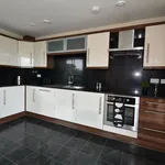 Rent 5 bedroom flat in Yorkshire And The Humber