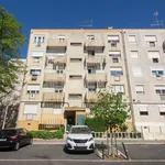 Alugar 3 quarto apartamento de 51 m² em Lisbon