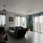 Rent 4 bedroom house of 86 m² in Anthon