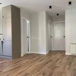 Alquilo 2 dormitorio casa de 54 m² en Madrid