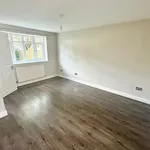 Rent 3 bedroom apartment in Newport