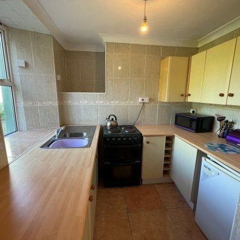 Flat to rent in Hottipass Street, Fishguard SA65