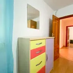 Rent a room of 75 m² in valencia