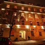 Rent 1 bedroom apartment of 37 m² in Prague