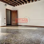 Rent 5 bedroom apartment of 130 m² in Treviso