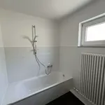 Miete 4 Schlafzimmer wohnung von 82 m² in Gelsenkirchen