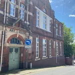 Rent 2 bedroom flat in Exeter