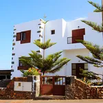 VILLA FAMILIAR EN LANZAROTE