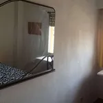 Rent a room of 130 m² in valencia