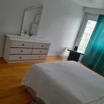 Rent a room in Montreal