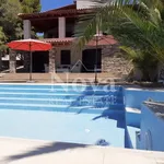 Rent 4 bedroom house of 240 m² in Egina