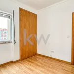 Rent 1 bedroom apartment of 34 m² in Amadora