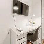 Rent a room of 130 m² in barcelona