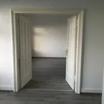 Miete 4 Schlafzimmer wohnung von 109 m² in Duisburg