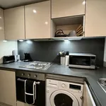 Rent 2 bedroom flat in Yorkshire And The Humber