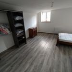 Maison de 112 m² avec 4 chambre(s) en location à Sémeries