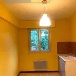 Appartement de 61 m² avec 4 chambre(s) en location à Avallon