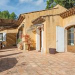 Maison de 310 m² avec 8 chambre(s) en location à Aix-en-Provence