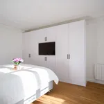 Appartement de 52 m² avec 4 chambre(s) en location à Paris