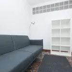 Rent a room of 130 m² in granada