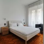 Miete 6 Schlafzimmer wohnung von 130 m² in Berlin