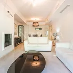 Rent 2 bedroom apartment of 180 m² in Marbella