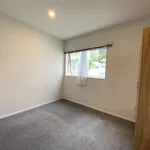 Rent 3 bedroom house in Henderson-Massey