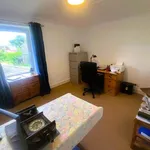 Rent 3 bedroom apartment in Scotland