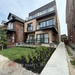 Rent 2 bedroom apartment of 34 m² in Toronto (Dovercourt-Wallace Emerson-Junction)