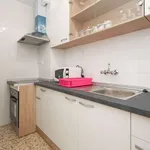 Rent a room of 130 m² in granada