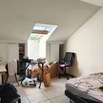 Appartement de 112 m² avec 5 chambre(s) en location à Sadroc