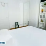 Affitto 3 camera casa di 72 m² in Milan